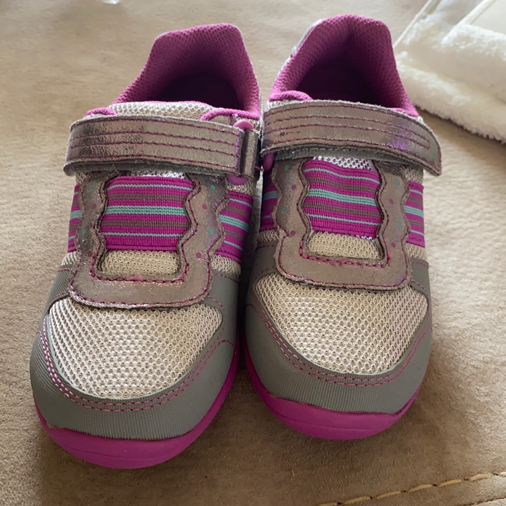 NEW STRIDE RITE SHOES